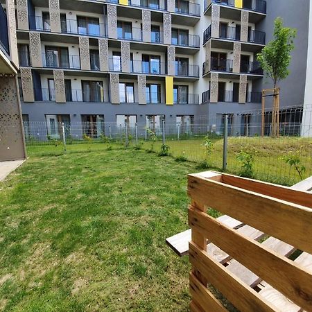 Stylish Apartment With Terrace And Garage In The City Center Plzeň Dış mekan fotoğraf