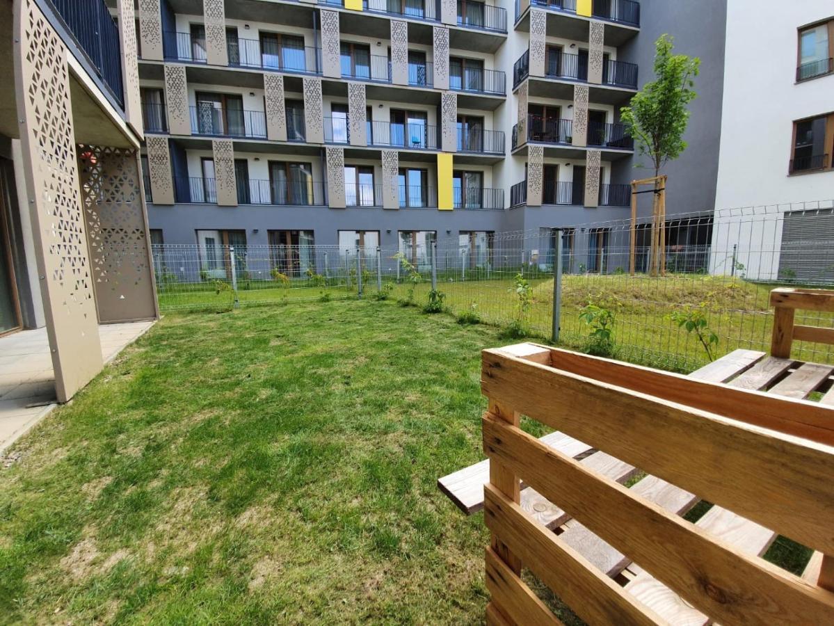 Stylish Apartment With Terrace And Garage In The City Center Plzeň Dış mekan fotoğraf